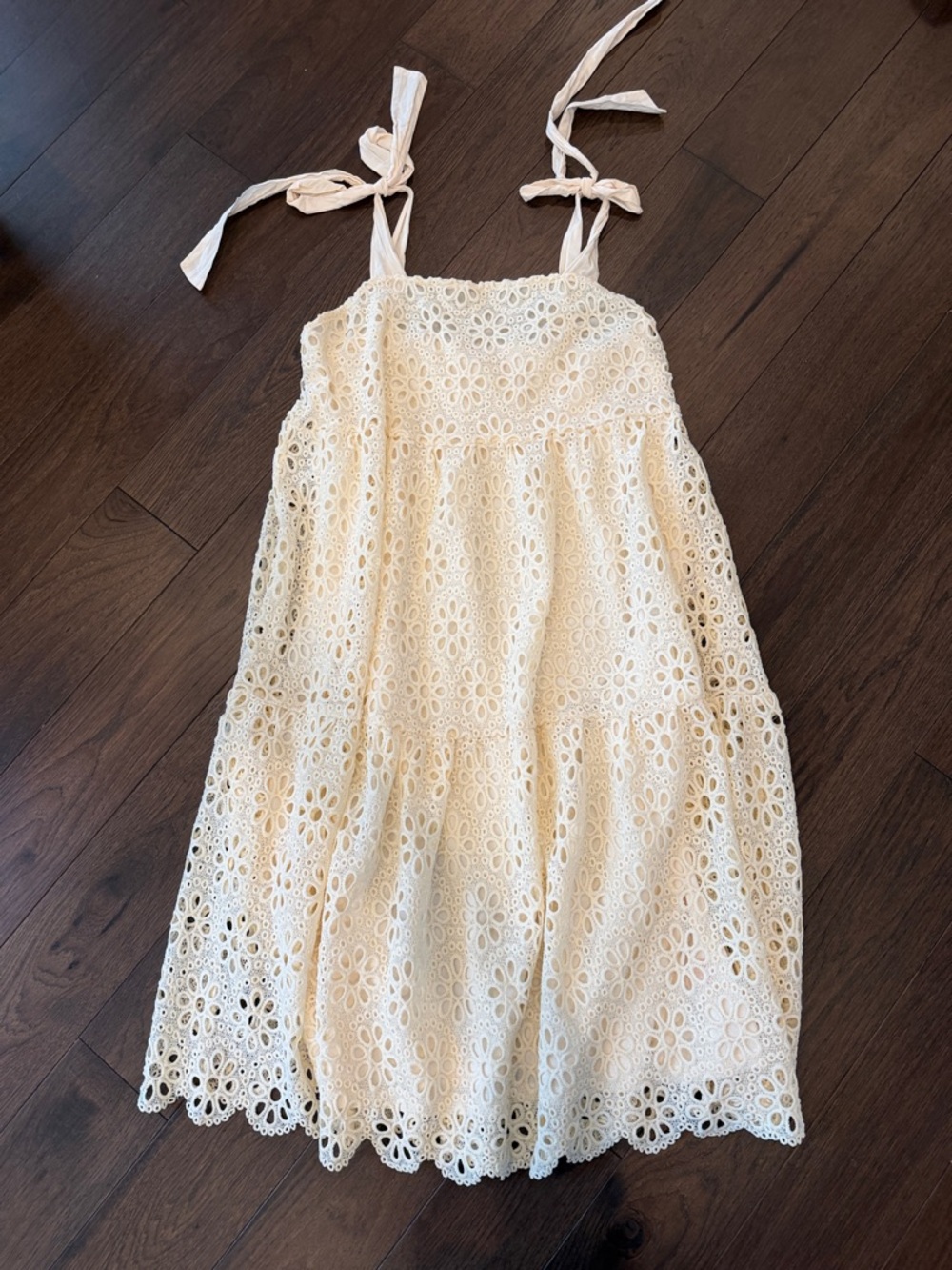 LoveColette Cream Crochet Mid Dress Large - C10-029 - Picture 2 of 12